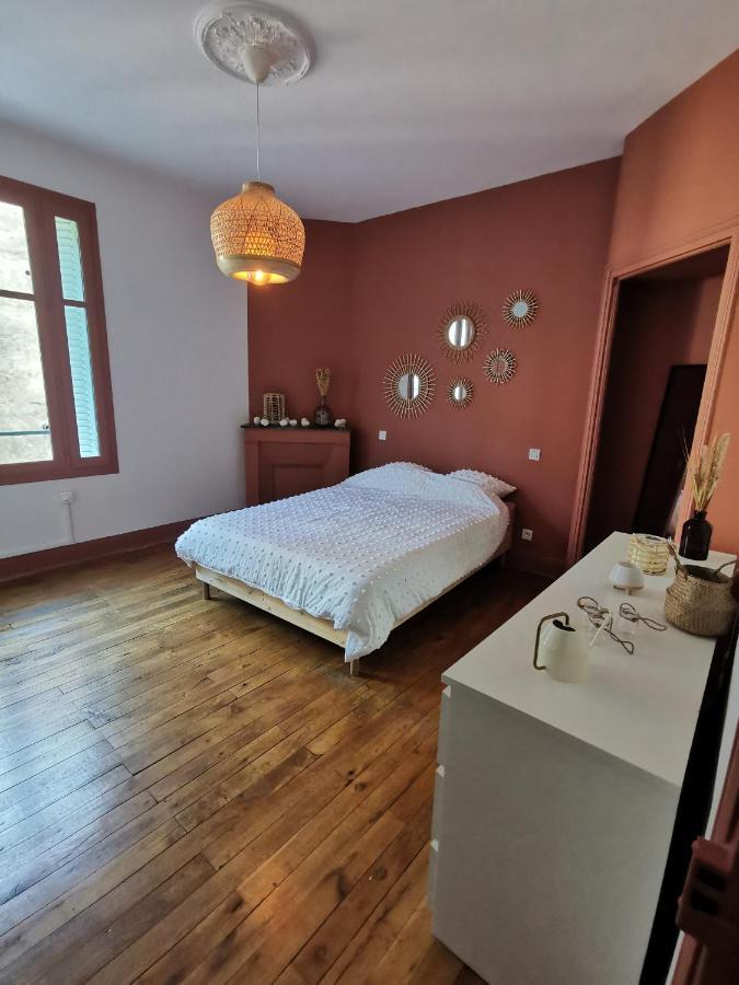 Proche De La Gare Apartment